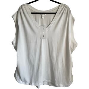 Athleta Outbound V-Neck Tee Short Sleeves White NWT *Flaw* Sz 3X Workout